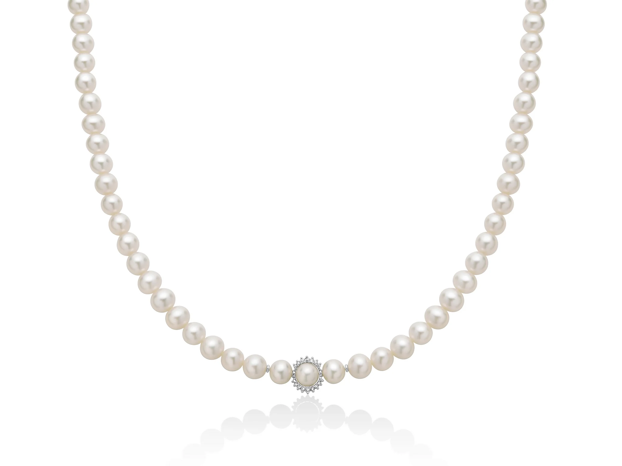 Collana di perle Oriente e centrale con giro di diamanti