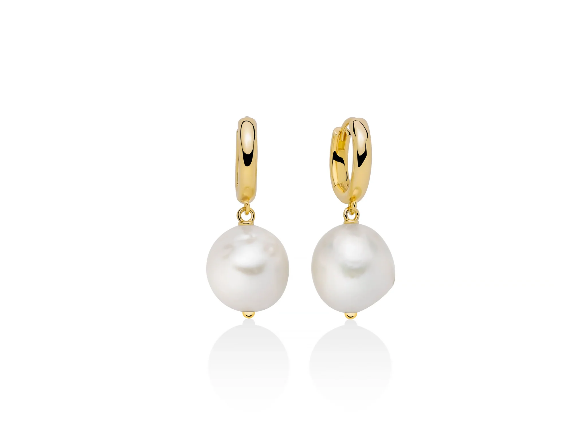 Orecchini a cerchio con perla Oriente barocca pendente in argento dorato